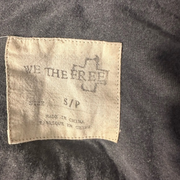 We the Free Button Up Shirt - Picture 4 of 4